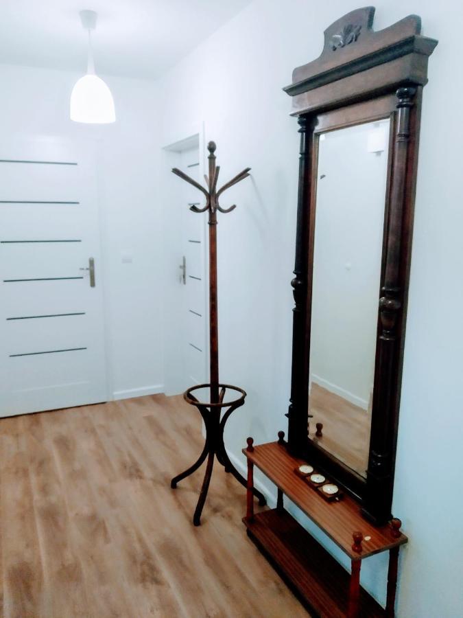 Roomsy Kolobrzeska Gdańsk Kültér fotó